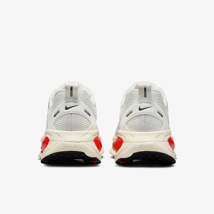 Nike Men's Road Running Shoes Vomero 18